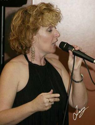 IMG_1385 Glennis Houstin