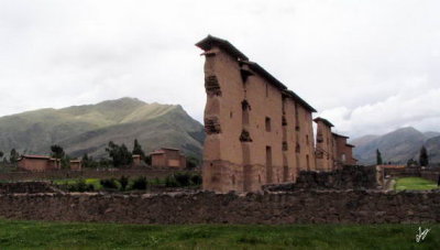 2008 Peru: Site on return from Puno