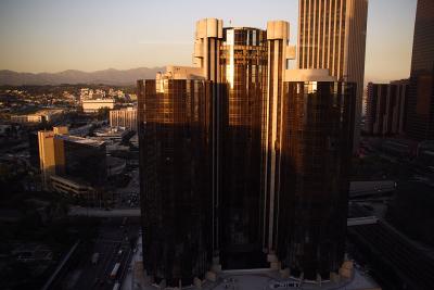 Bonaventure Hotel catching a glimpse of the sunset