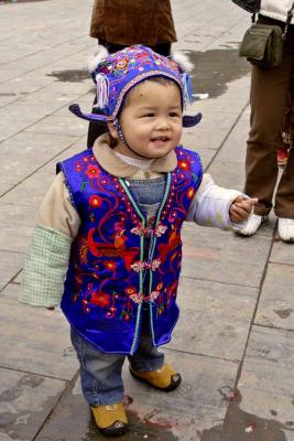 Naox Niex: traditional clothes for a Hmong child_016.jpg