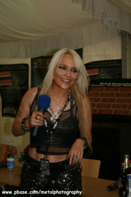 Doro press conference