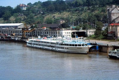 Cal Cruise Ship at Belgrade