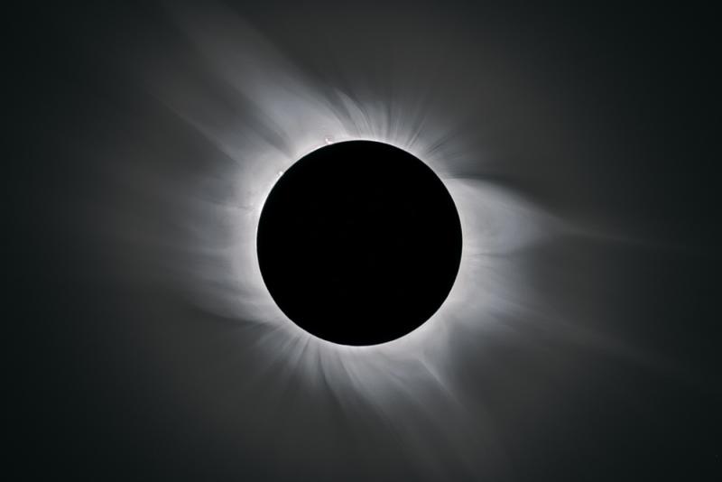 Totality, 10:36 UT