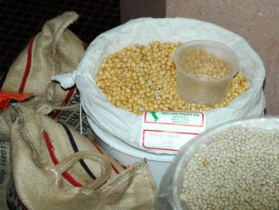 g3/15/426615/3/54111878.chickpeas.jpg