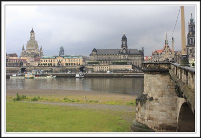 Elbe and Old Town