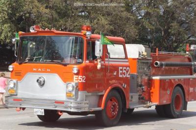 Classic Firetruck-Mack Nevada Texas Fire Dept