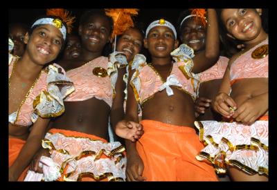 samba girls carnival 2002.jpg