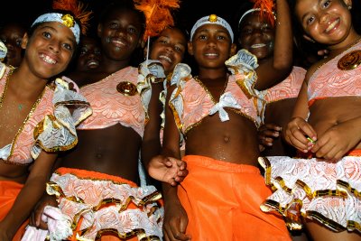 CARNIVAL GIRLS RIO