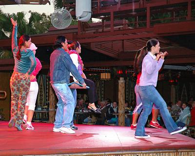 Epcot1-121jw.jpg