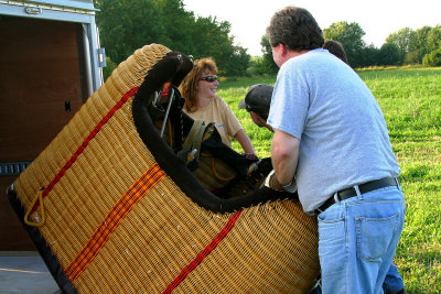 001  UNLOADING THE BASKET