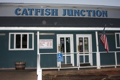 Leesville Catfish Junction (Custom).jpg