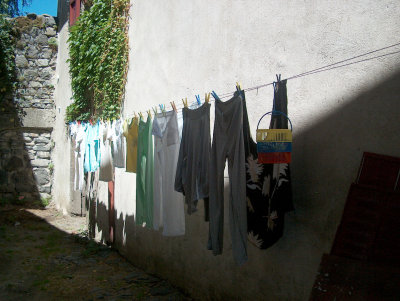 Clothesline in Salers 2005