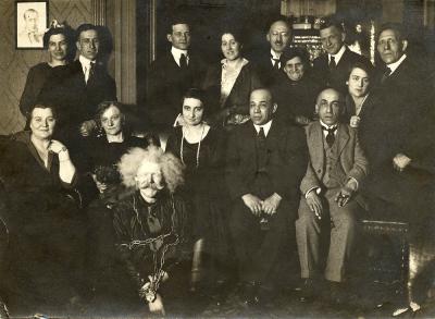 g3/16/21816/3/53832384.ancestry_12.jpg