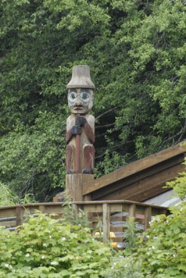 Totem Pole 05.jpg