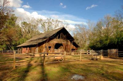 Oakley Plantation Main Barn