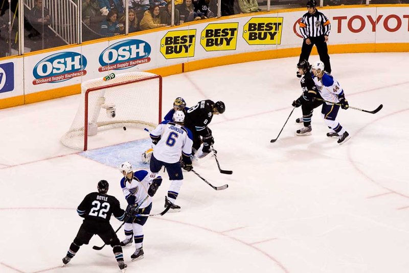 Goal by Joe Pavelski