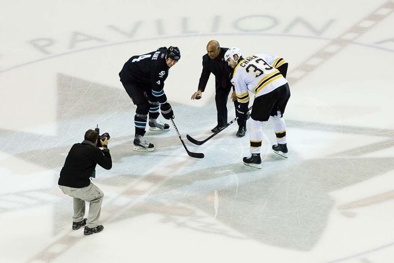 Willie O'Ree drops the ceremonial first puck