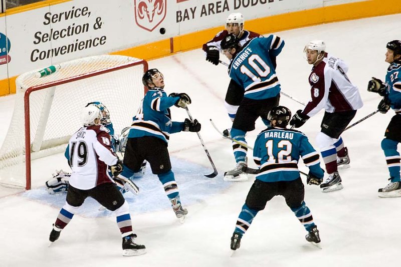 Colorado Avalanche vs. San Jose Sharks - November 30, 2007