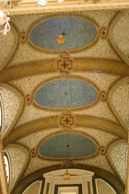ex complex tiled ceiling at marshall fields 4055.jpg
