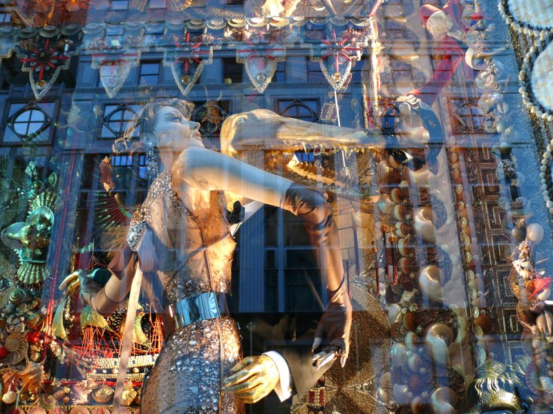 Bergdorf fantasy window