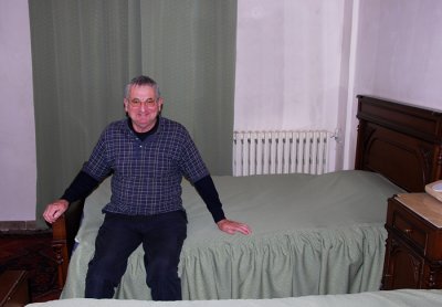 Joe... on Lawrence of Arabia's bed