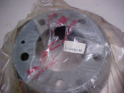 914-6 GT Rally Race Cars, Rear Vented Rotors, OEM, NOS - Photo 2