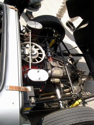 g3/17/292717/3/54657844.PaddockPorsche5503.jpg
