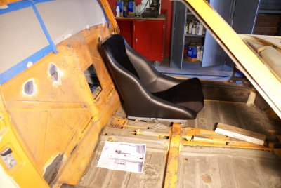 914-6 GT Scheel Seat-Rail Installation - Photo 32