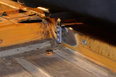 914-6 GT Scheel Seat-Rail Installation - Photo 33
