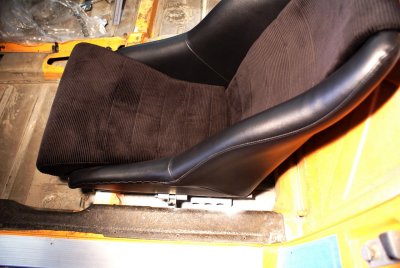 914-6 GT Scheel Seat-Rail Installation - Photo 42