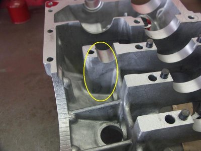 Early 2.0 Liter and RSR 3.0 Liter Sandcast Alloy Crankcase Comparison - Photo 13