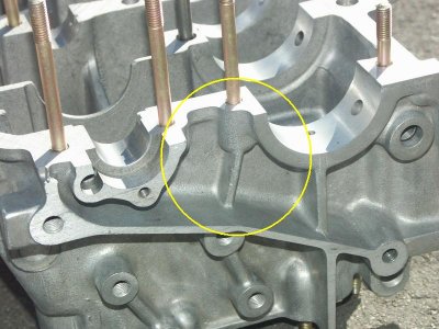 Early 2.0 Liter and RSR 3.0 Liter Sandcast Alloy Crankcase Comparison - Photo 20