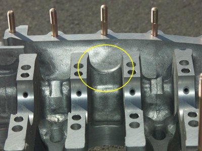 Early 2.0 Liter and RSR 3.0 Liter Sandcast Alloy Crankcase Comparison - Photo 30