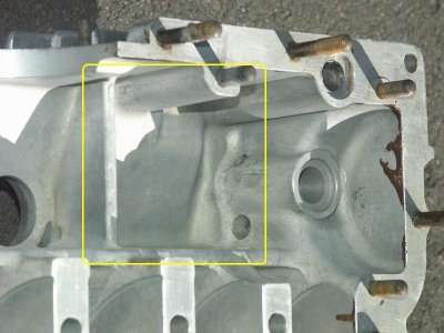 Early 2.0 Liter and RSR 3.0 Liter Sandcast Alloy Crankcase Comparison - Photo 37