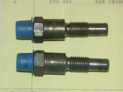 911 RSR BOSCH DV-0460 Fuel Injectors - Used, Qty 2 - PFI