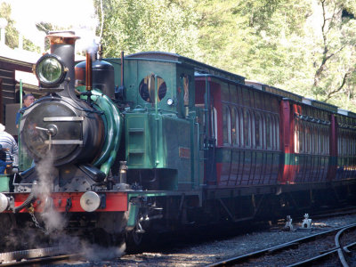 Train at Dubbil Barril  1