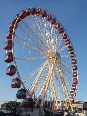 Very large ferris wheel