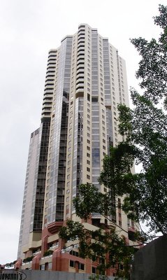 Tall Hotel