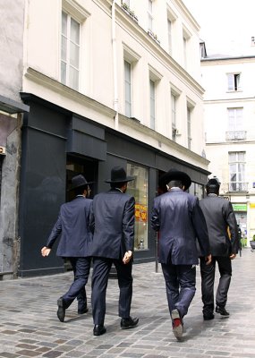 Orthodox Jews on a Saturday .jpg