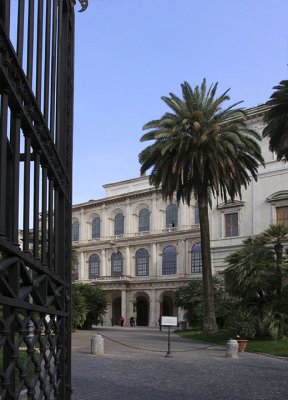Barberini Palace Entrance.jpg