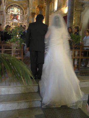 Bride and father going down aisle .jpg