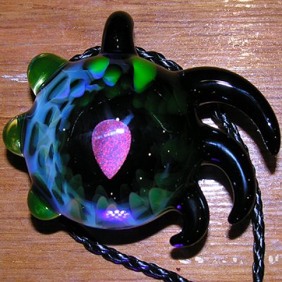 Coolest pendant I've EVER seen, literally. 2nd place in boro bead.