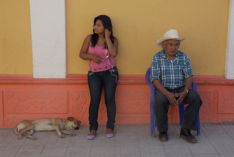 dog girl man. Copan Ruinas