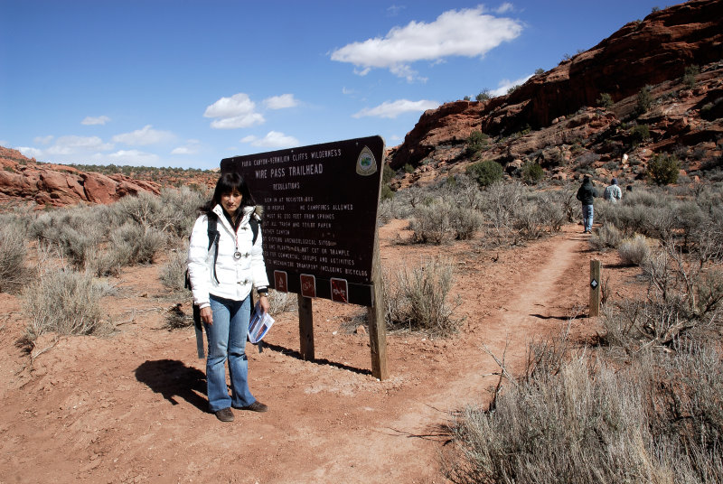 Wire Pass Trailhead