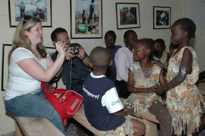Rachelle and Jose showing the girls photo's they had taken