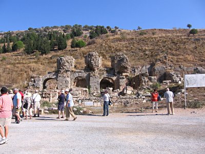 RuinsEphesus184Y.jpg