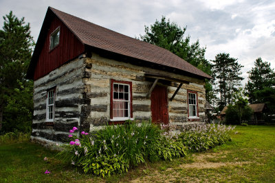 Pioneer cabin
