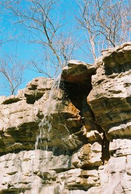 waterfall2.jpg