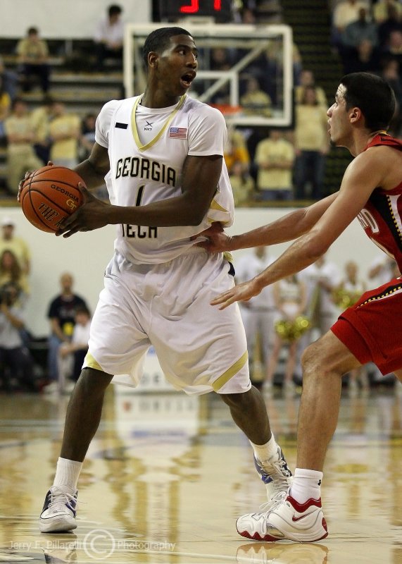Georgia Tech G Shumpert waits for the offence to get set