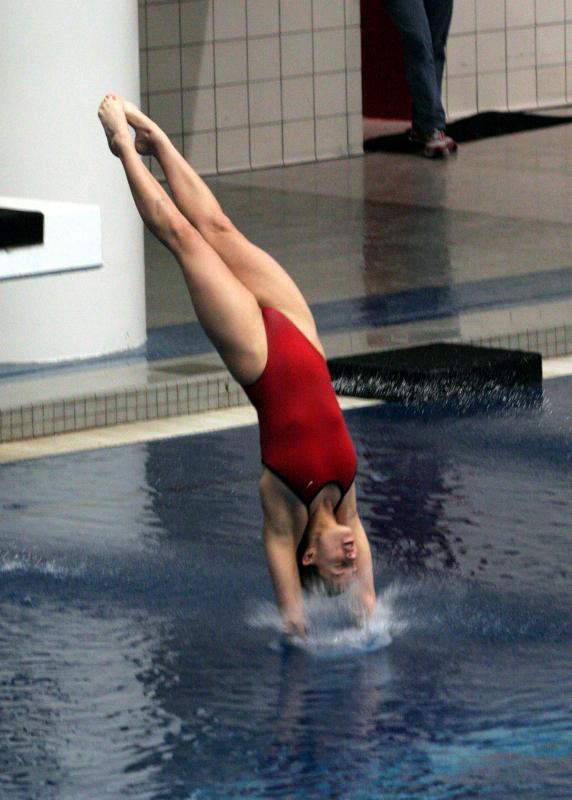 High Dive Competitor